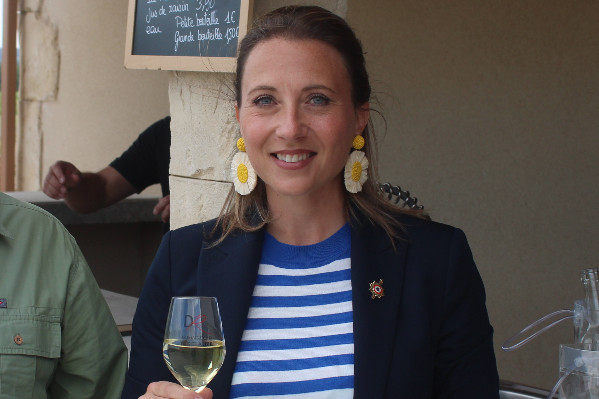 La députée Stéphanie Galzy candidate à la présidence du groupe d'études vigne, vin et œnologie