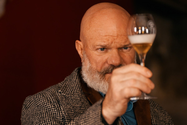 20 millions de vues : le chef Philippe Etchebest rempile pour la promotion des vignerons de Champagne