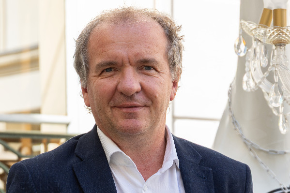 Gens du vin, présentez-vous aux élections municipales 2026 'pour que la parole du vignoble soit entendue'