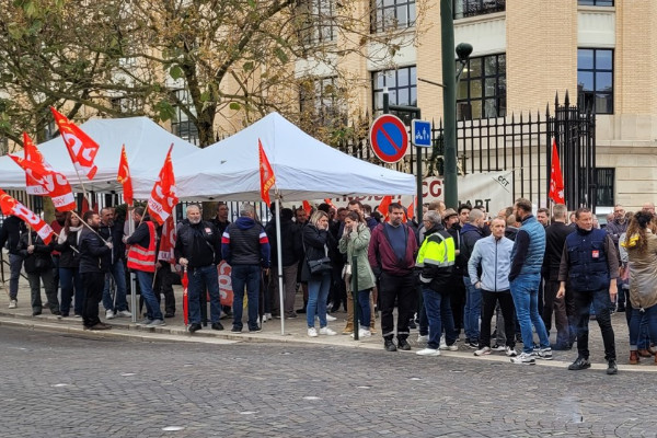 La CGT manif’fête le Champagne Day