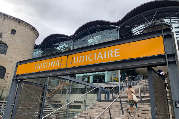 Un passe-passe 'record' francisant 34 587 hl de vins en 2 ans