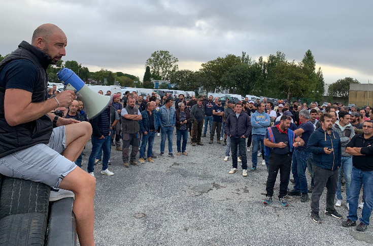 Lettre, et menaces, des vignerons audois aux 