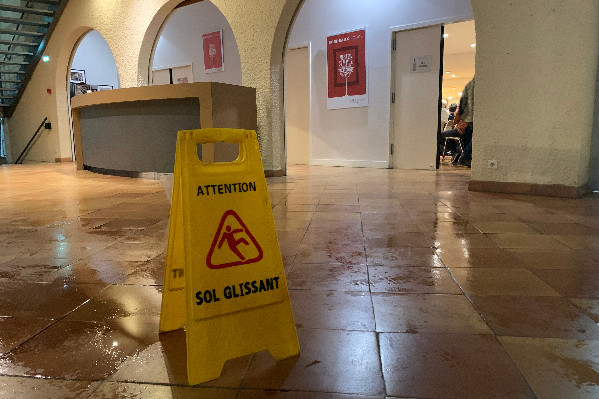 Fausse vente du syndicat des vins de Bordeaux pour vrai mal-être viticole