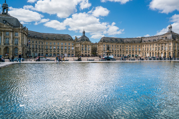 Soupe à la grimace pour les mises en marché de vins étrangers sur la place de Bordeaux   