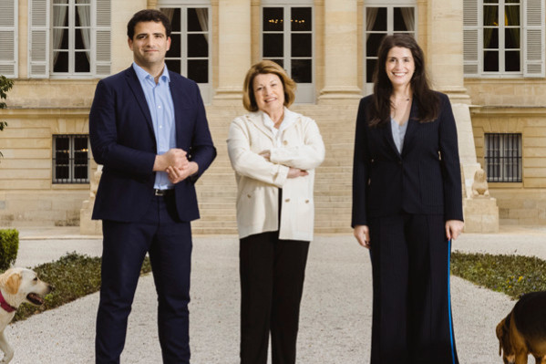 La reine du château Margaux cède les rênes à ses enfants