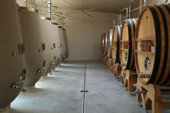 Vinification façon 'haute couture' dans ce nouveau chai de Champagne