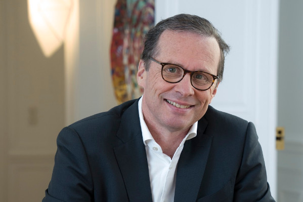 Et 1, et 2 et 3 domaines viticoles pour Thierry Denjean