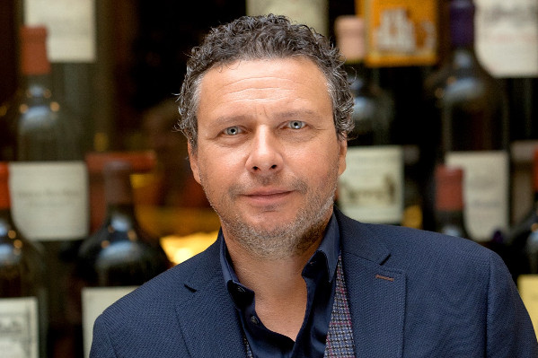 La filière vin debout contre toutes taxes comportementales qui lui seraient fatales