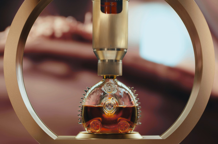 Cognac Louis XIII premiumises the deposit-return system