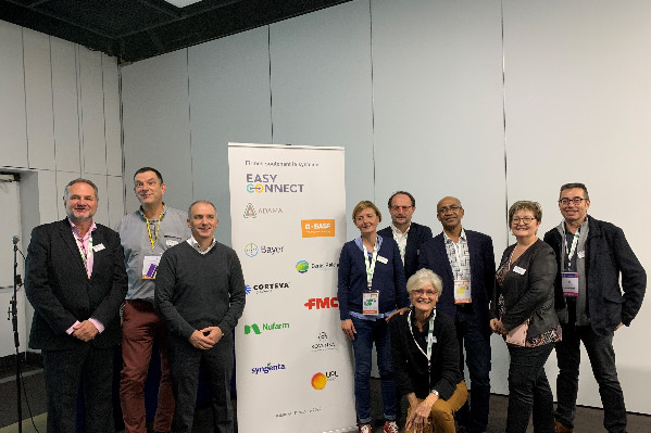 Easyconnect sécurise l’incorporation des produits liquides dans le pulvé