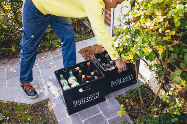 La consigne des bouteilles de vin livrée à domicile