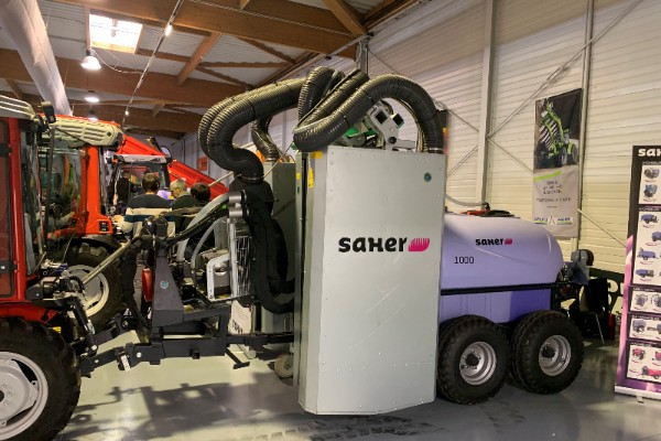 Taille, travail du sol, pulvé... les dernières nouveautés pour le vignoble en direct de Béziers !