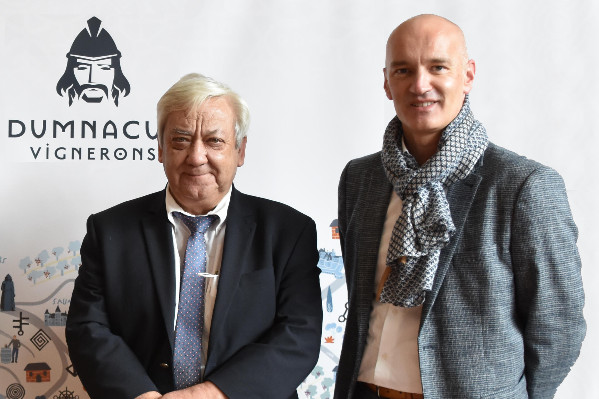 Maintenir le foncier viticole en faisant appel au grand public