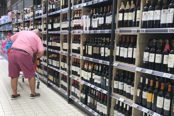 Bouchons de lièges et bouteilles en verre se revendiquent acteurs de la valeur ajoutée des vins   