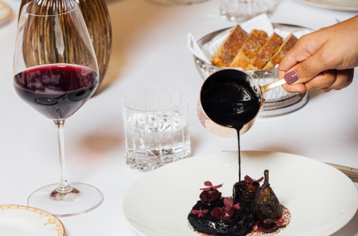 Que vaut le Goncourt 2023 ? La note sur vin des meilleurs sommeliers !