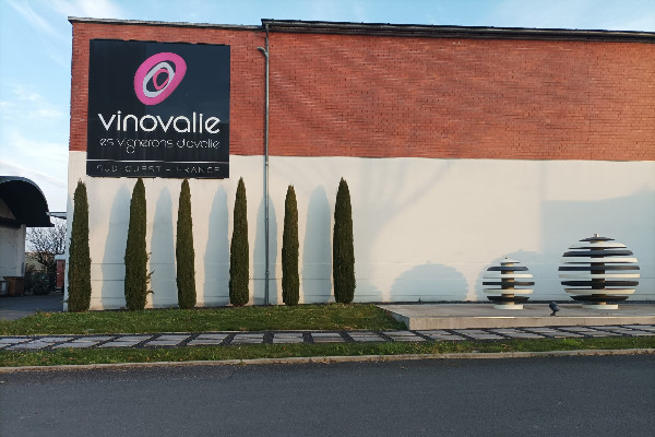 La cave Vinovalie hackée mais pas coulée