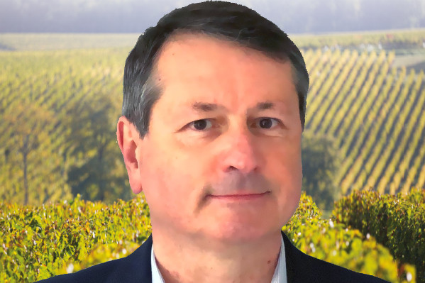 'Il faut d’abord faire admettre aux entreprises viticoles que les gens formés, il faut bien les payer'   