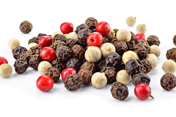 Des arômes poivrés dans les baies de grenache