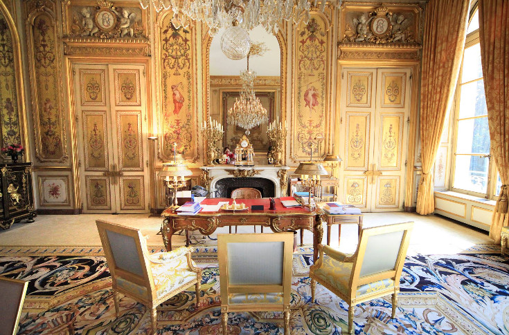Emmanuel Macron fait une affaire personnelle des taxes chinoises contre le cognac