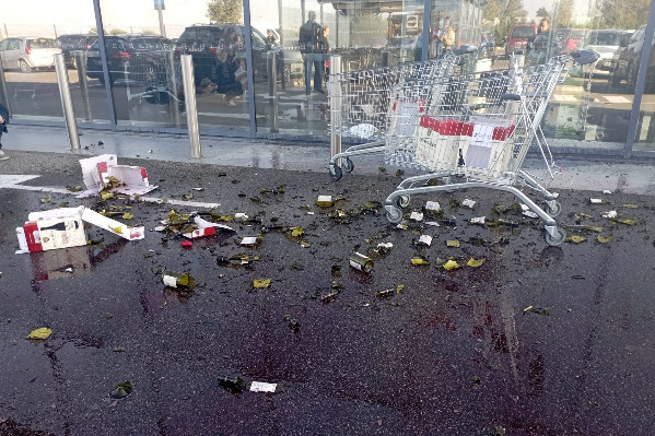 1,39 € la bouteille, 'on a payé nos vins moins chers qu’ils nous coûtent à produire'