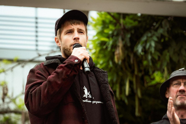 Tour de France viticole pour la Confédération paysanne