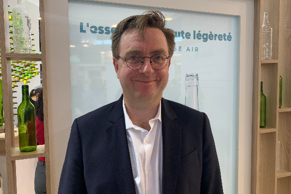 Verallia rallume 4 fours et brûle d’allumer la concurrence sur les bouteilles de vin