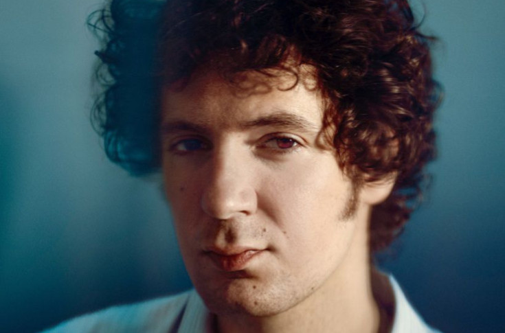 Les 10 stades de l’ivresse pour Vincent Lacoste aux Hospices de Beaune ?