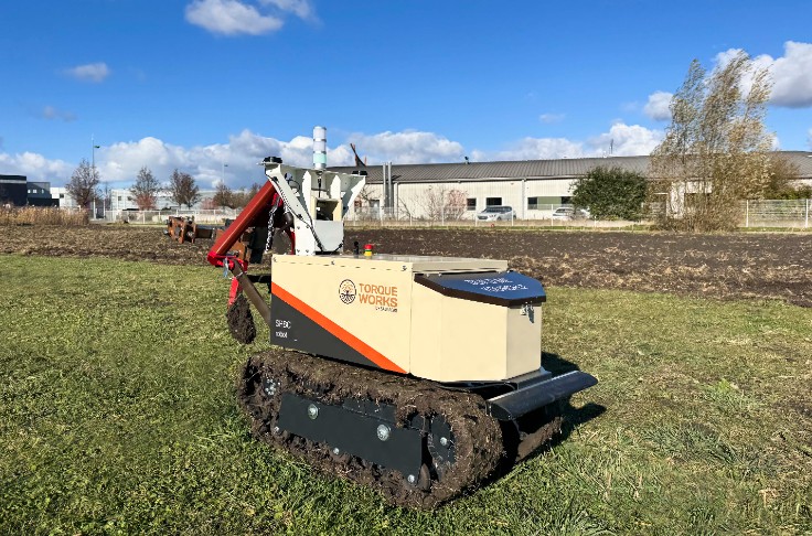 13 500 € le robot vigneron à construire soi-même
