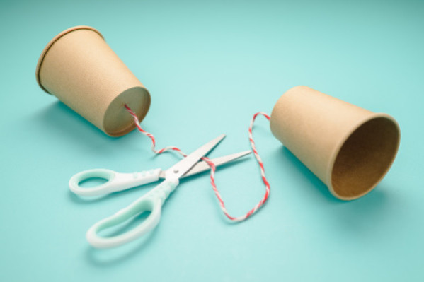 Vigneron sous pression MSA : '6 passages d’huissiers, des saisies de comptes, des menaces de saisies physiques, des SMS de relances…'