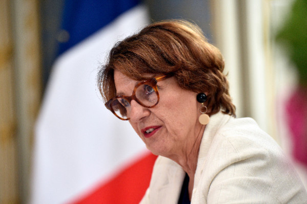 +130 millions € pour arracher des vignes et -15 millions € de cotisations MSA : 'pas un énième plan d’urgence' mais 'un investissement pour redonner un avenir'