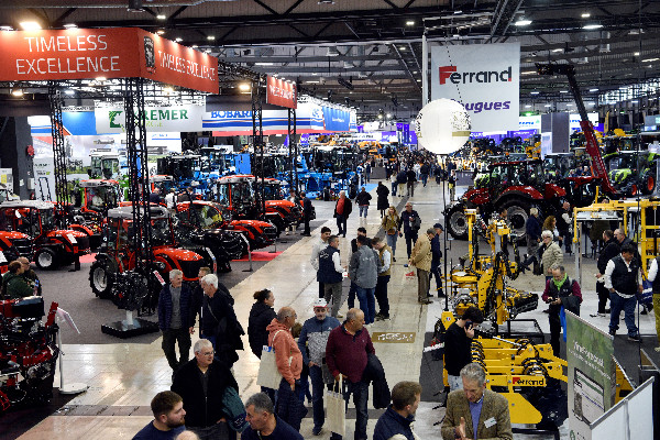 Des visiteurs du Sitevi en quête de nouveautés, mais réservés sur leur capacité d’investissement