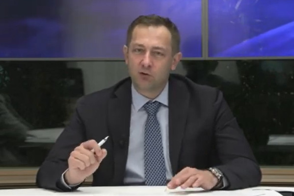 Le commissaire européen ne ferme pas les portes de la distillation, du guichet unique droit d’accises…