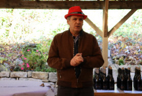 S'y épanouissant œnologiquement, les vins de Bugey ne veulent pas vivre dans leur grotte