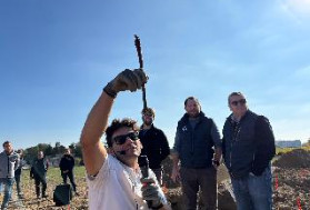 Taille des racines, réglage de la planteuse, fissuration du sol... 
