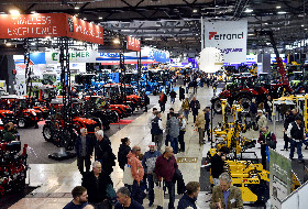 Des visiteurs du Sitevi en quête de nouveautés, mais réservés sur leur capacité d’investissement