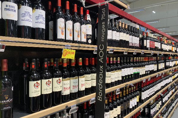 Bordeaux, vin préféré des Français (surtout des plus de 65 ans)