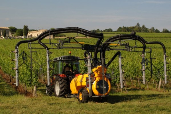 45 % des vignobles à moins de 150 mètres des habitations