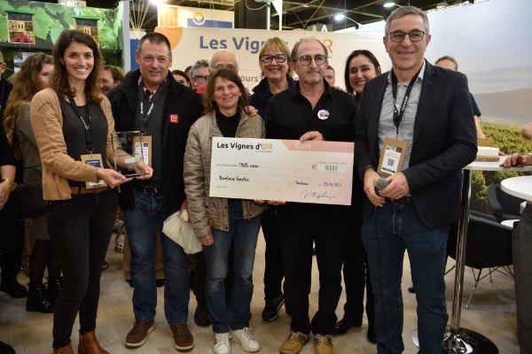 Bordeaux Families chouchoute les abeilles