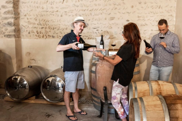 Succès commercial des vins rouges à servir frais, sortis du frigo