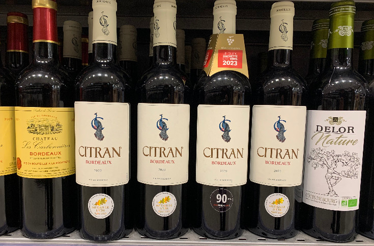 Paon dans le bec, les bordeaux de Ginestet condamnés à 60 000 €