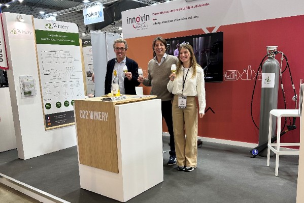 Un outil pour stocker automatiquement le CO₂ fermentaire des vins