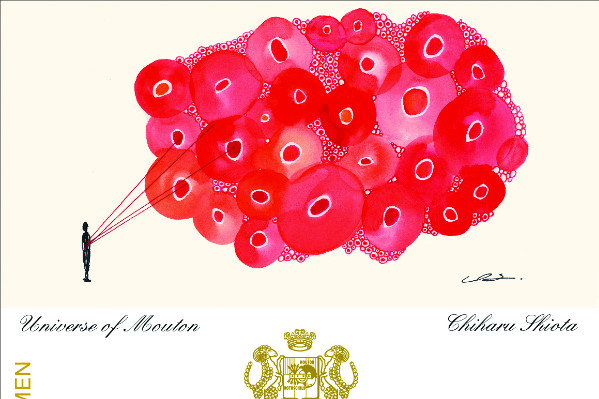 Ballons de rouge pour le château Mouton Rothschild 2021