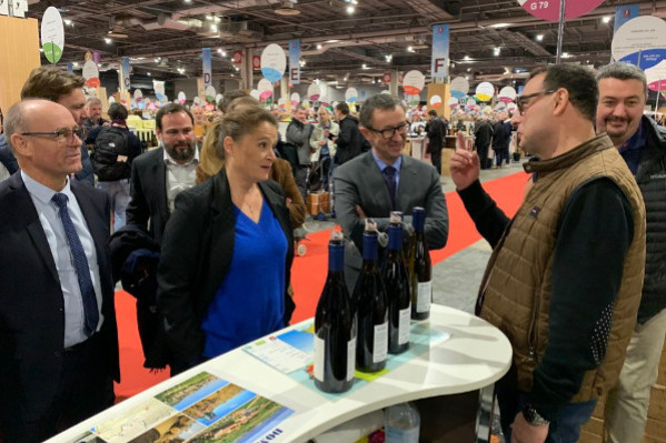 La ministre des PME demande des projets aux vignerons en quête de commercialisation
