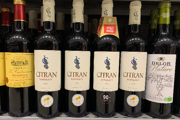 Paon dans le bec, les bordeaux de Ginestet condamnés à 60 000 €