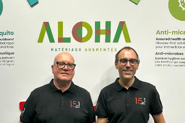 Des étiquettes de vins odorantes ?