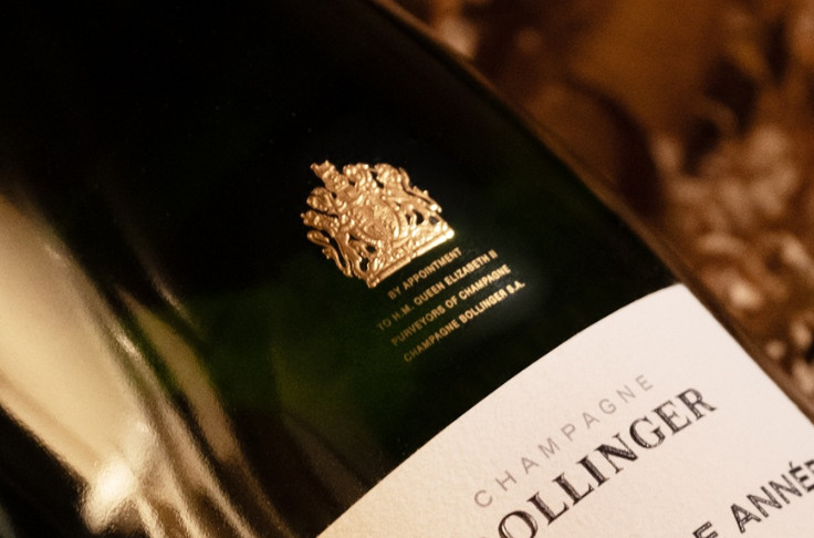 Charles III sélectionne 6 champagnes, 1 cognac, 1 porto et 1 vin effervescent anglais