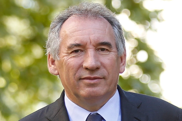 François Bayrou a du vin sur la planche !