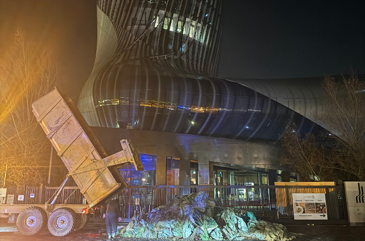 Bennes de déchets agricoles pour la Cité du Vin et le CIVB : 