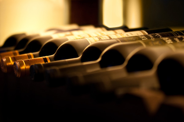 L’allègement de la bouteille de vin : vraie solution… ou mal-adaptation ?