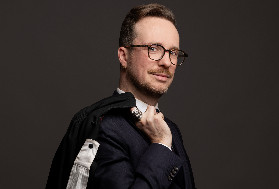 Comment les hygiénistes veulent censurer le vin sur les réseaux sociaux sans loi Évin